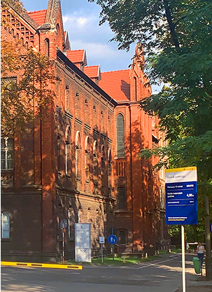 New Car Park at the Orthopaedic and Rehabilitation Clinical Hospital,